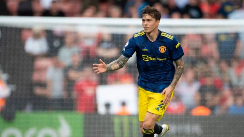 Victor Lindelof Bersaing dengan Varane untuk Rebut Tempat Utama di MU