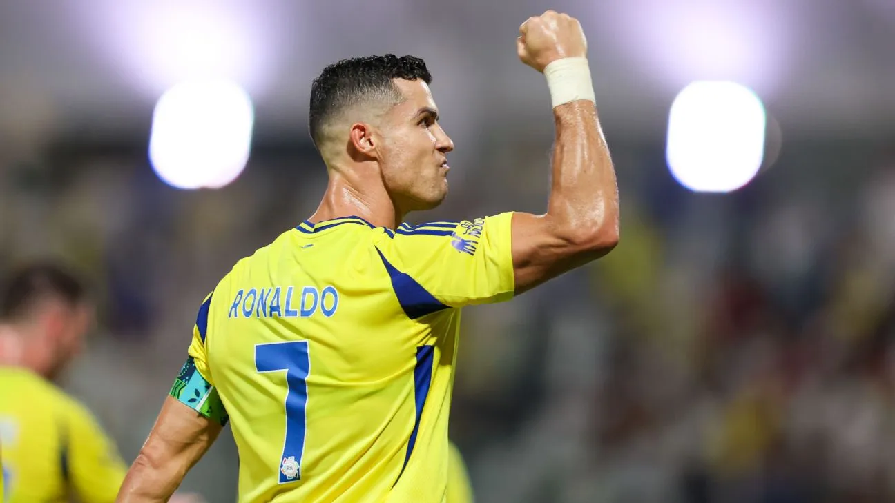 Cristiano Ronaldo Ungkap Alasan Bertahan di Al Nassr