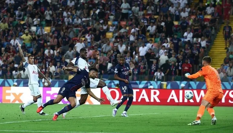 PSG Juara Piala Super UEFA 2025 Setelah Comeback